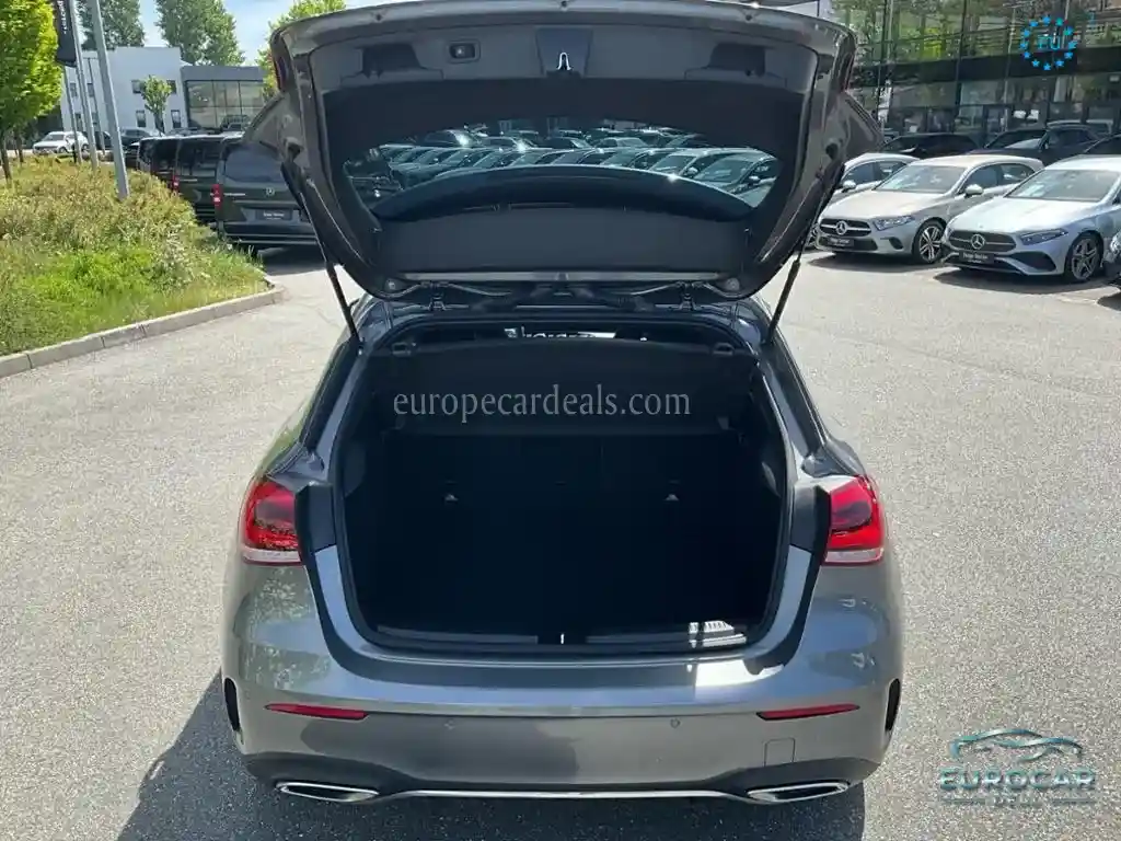 Mercedes-Benz A 200