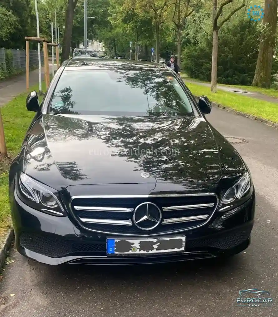 Mercedes-Benz E 200