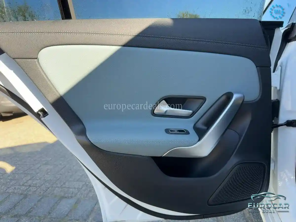 Mercedes-Benz CLA 180 Shooting Brake