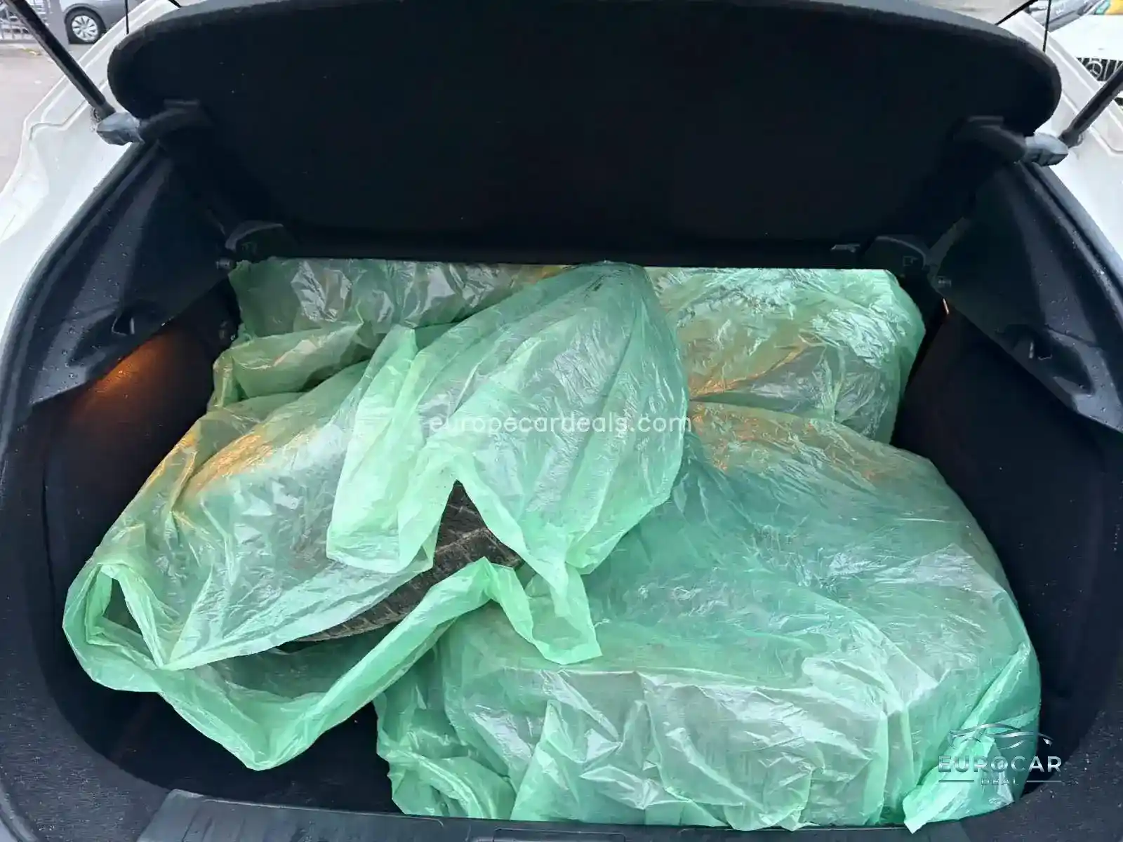 Infiniti Q30