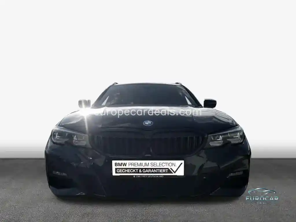 BMW 330
