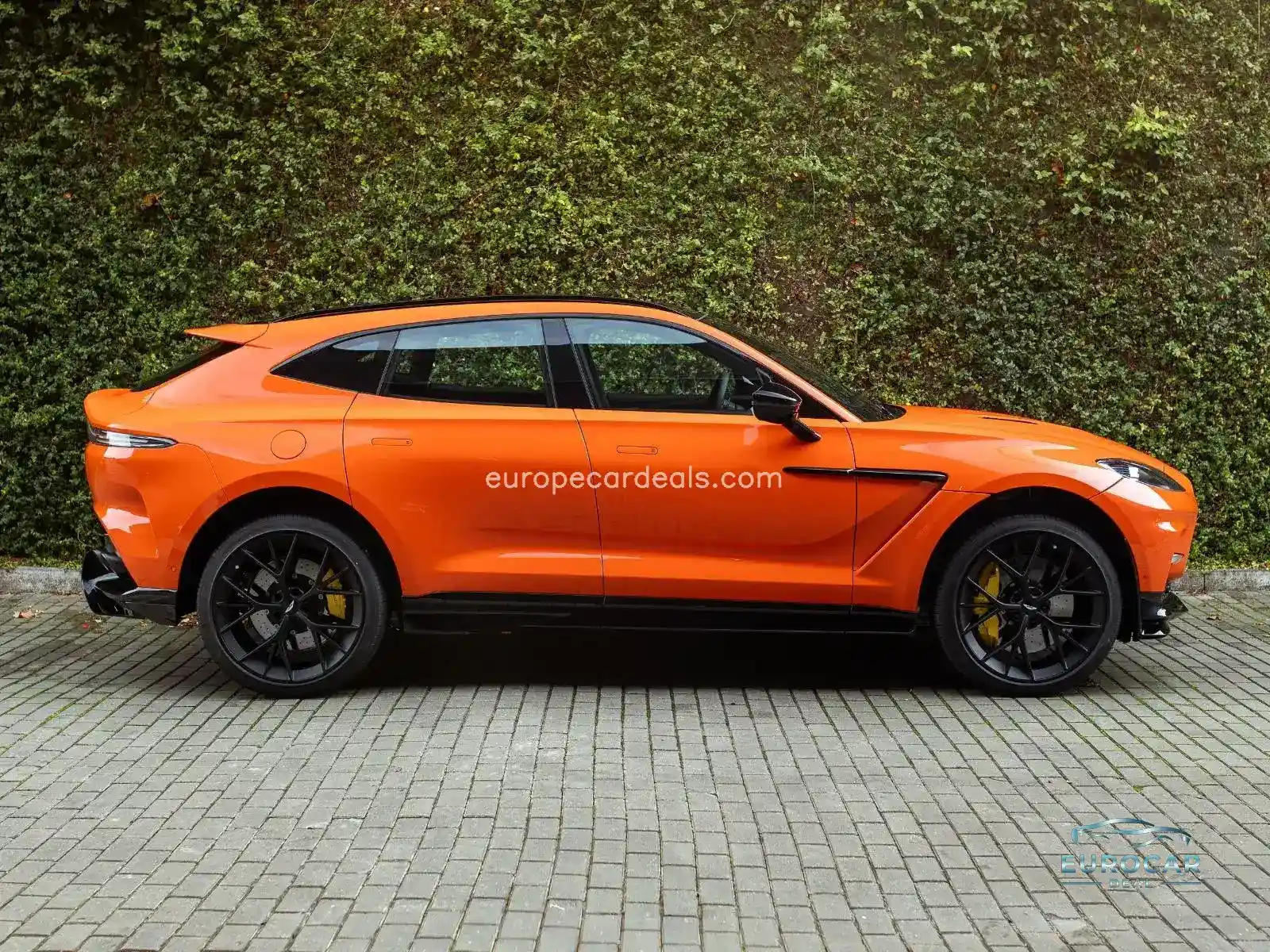 Aston Martin DBX