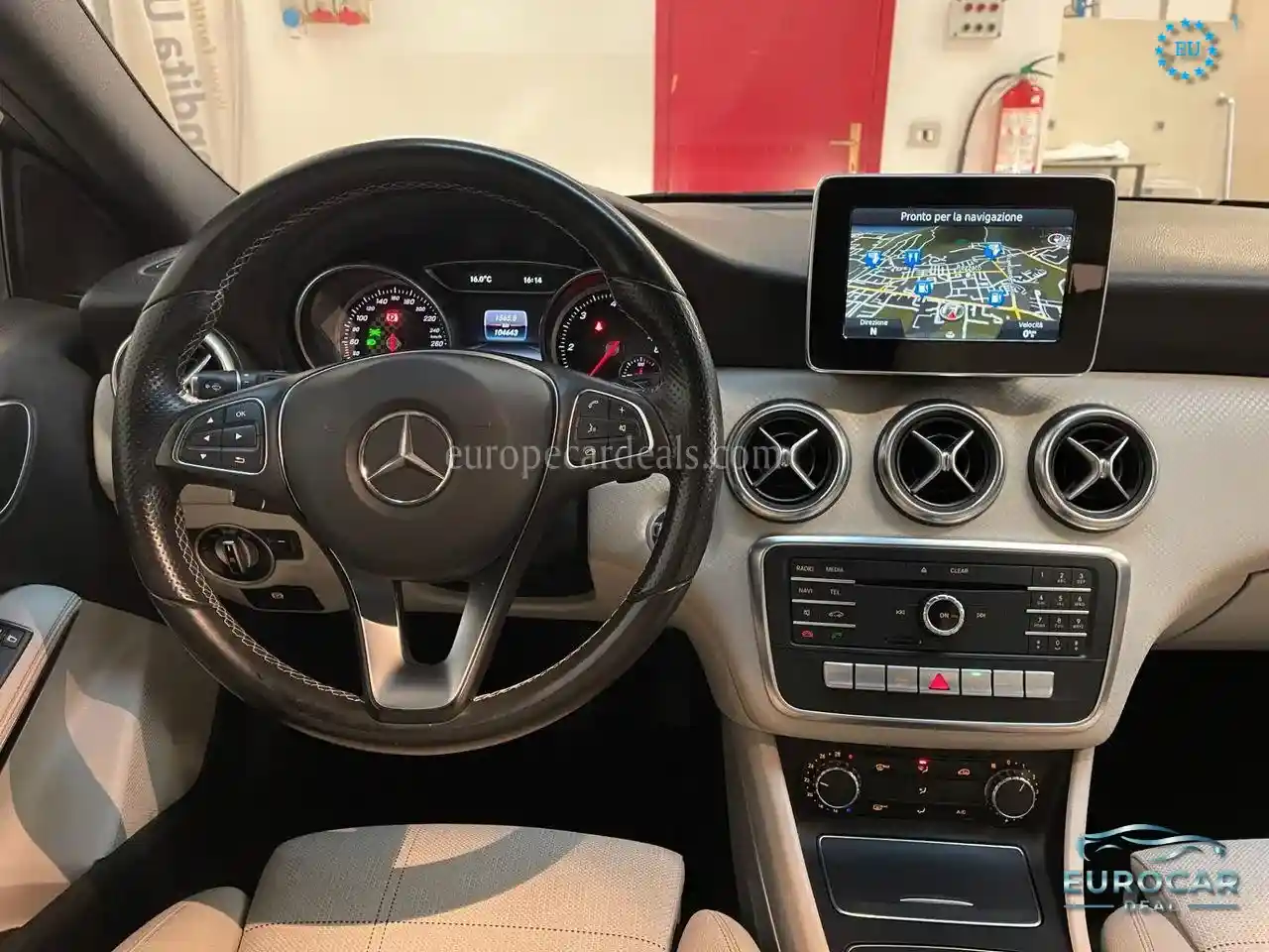 Mercedes-Benz A 180