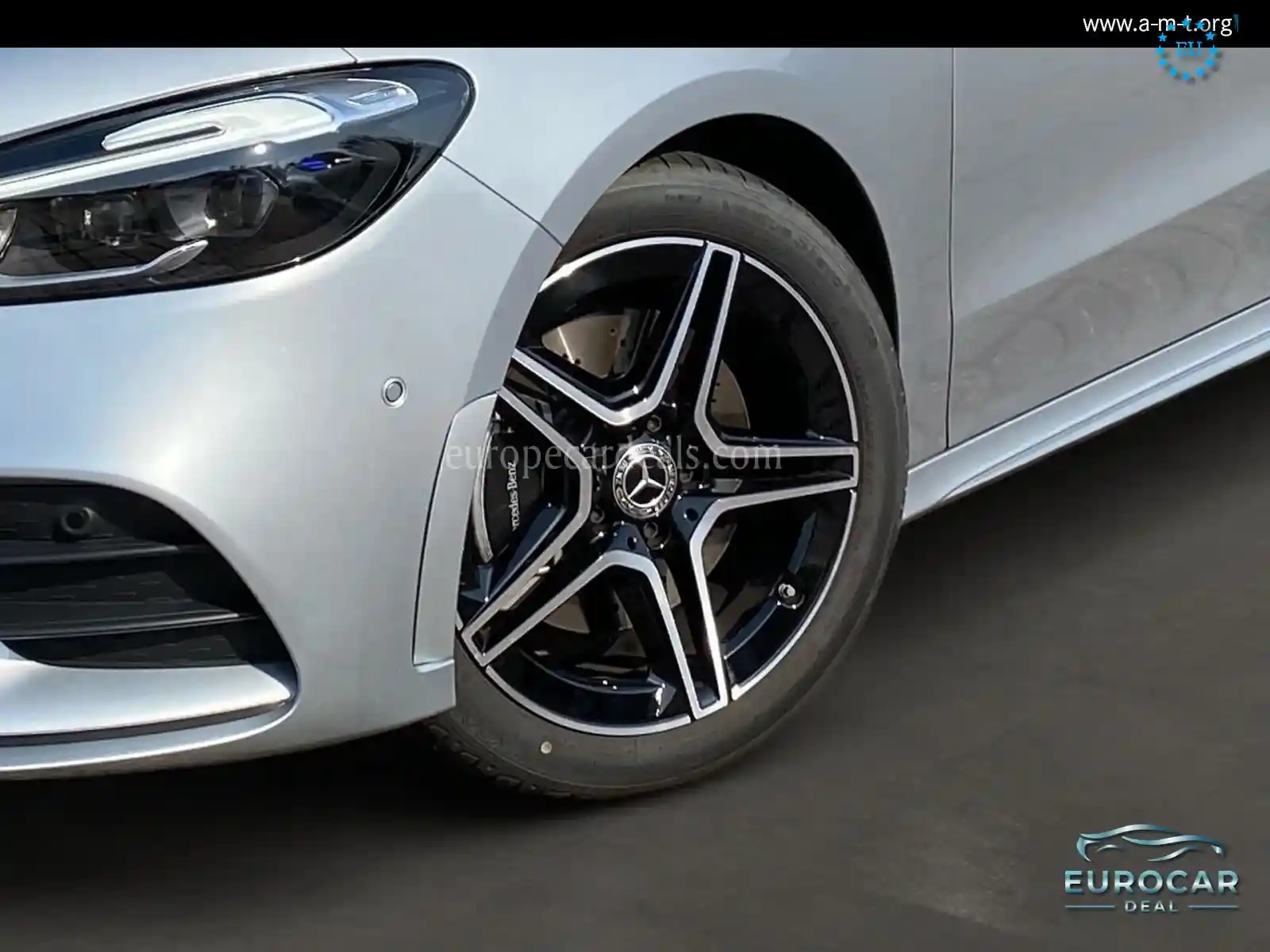 Mercedes-Benz B 220