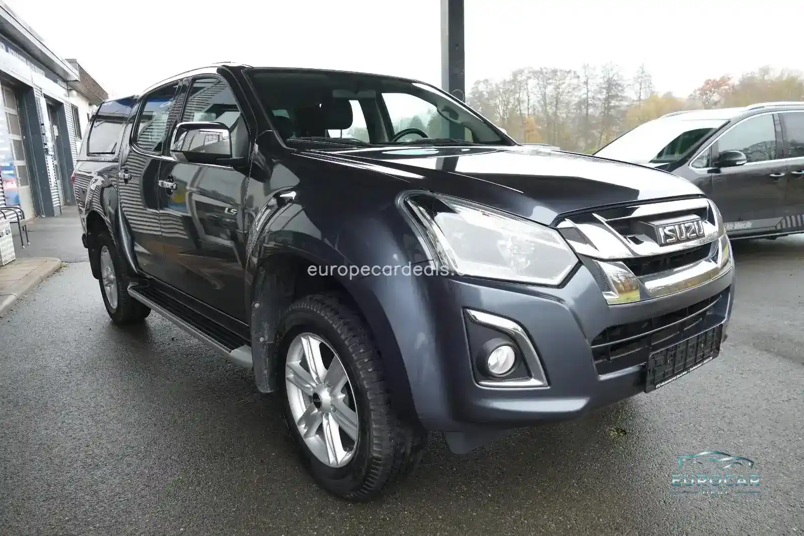 Double Cab 4WD Premium+ 2 Hand Ausziehbode