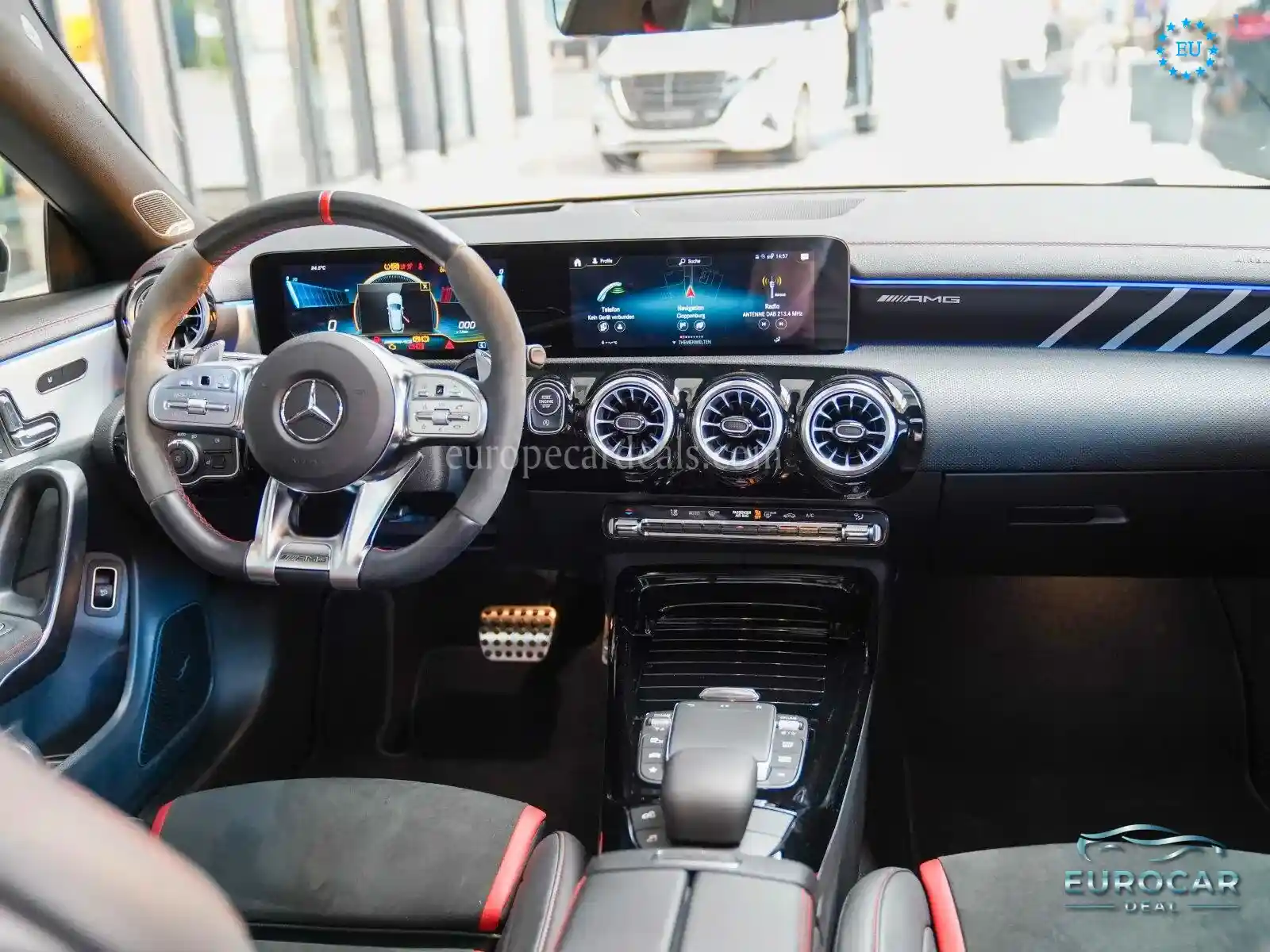 Mercedes-Benz CLA 35 AMG Shooting Brake