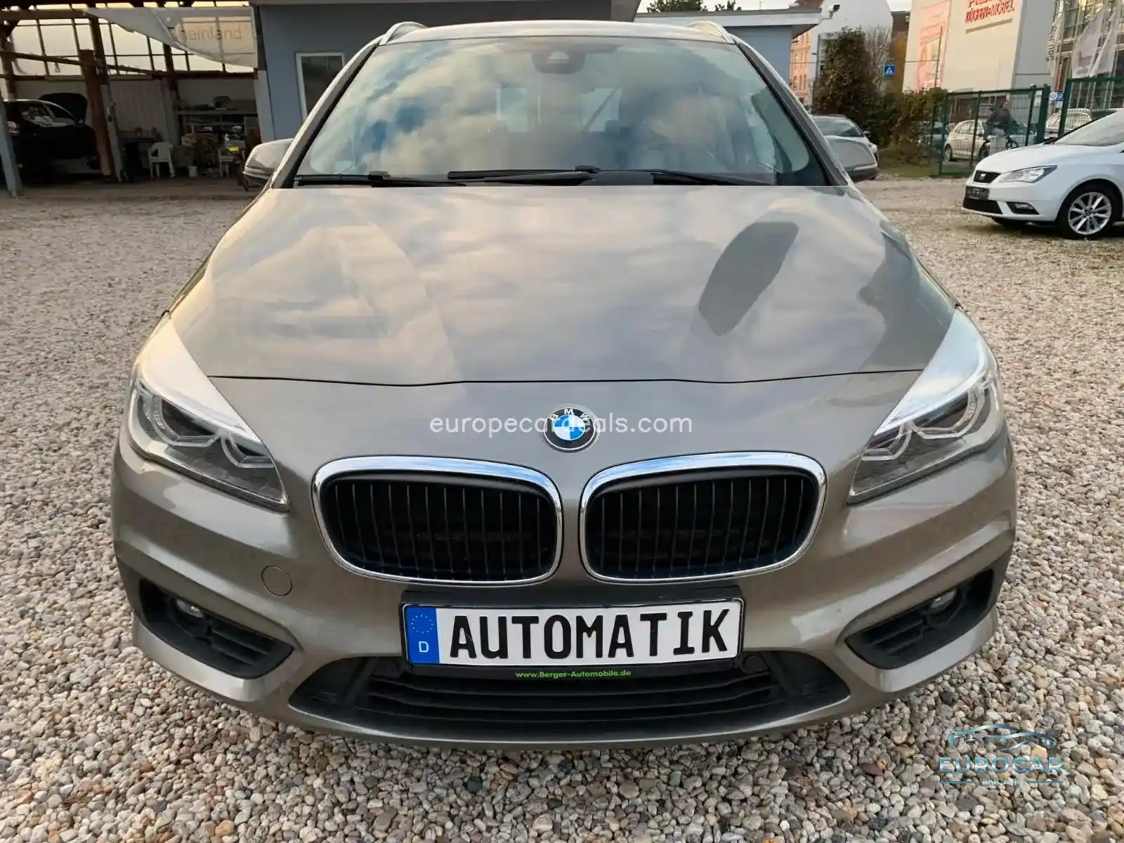 BMW 218