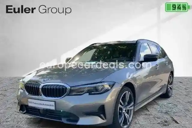 BMW 330