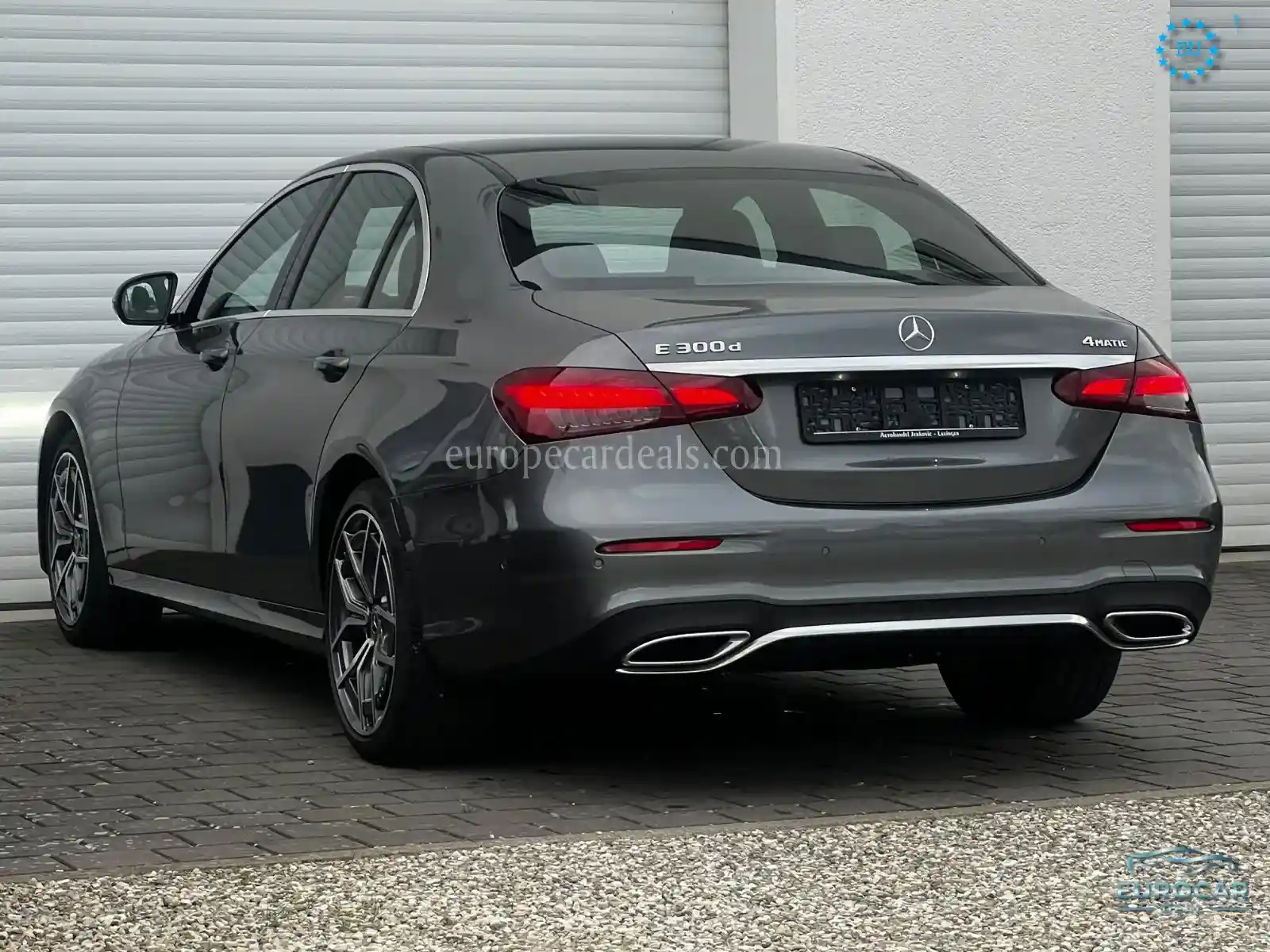 Mercedes-Benz E 300