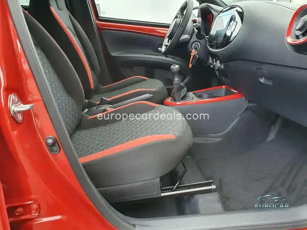 Toyota Aygo (X)