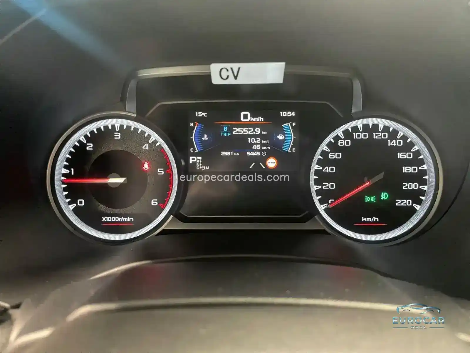 DoubleCab 4WD AT V-Cross Kam SHZ AHK Apple