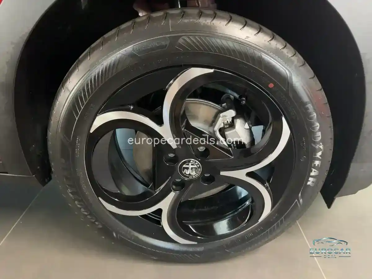 Alfa Romeo Junior