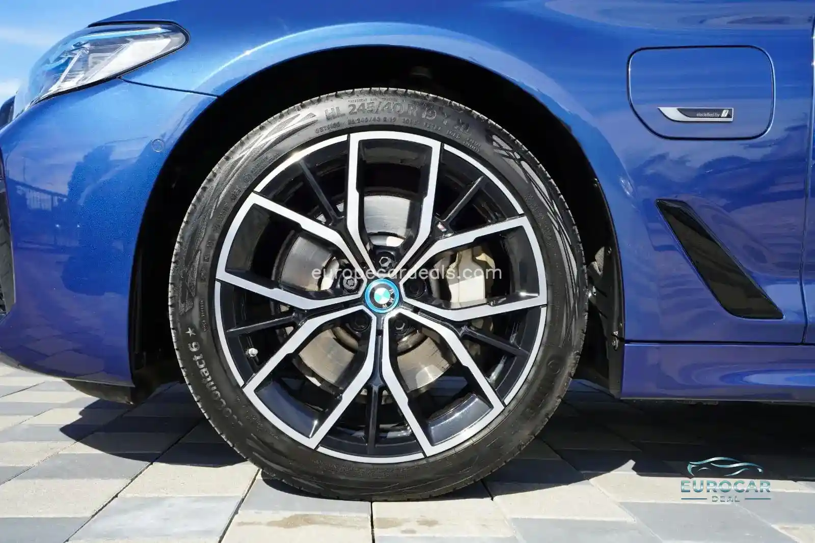 BMW 530