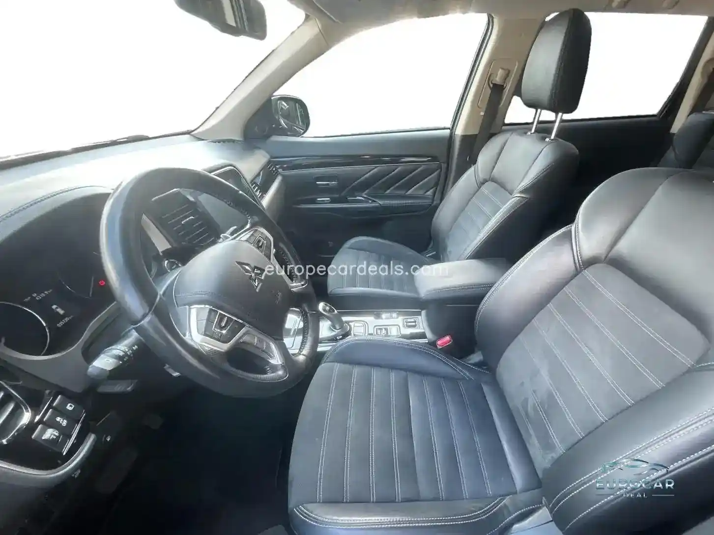 Mitsubishi Plug-in Hybrid Outlander