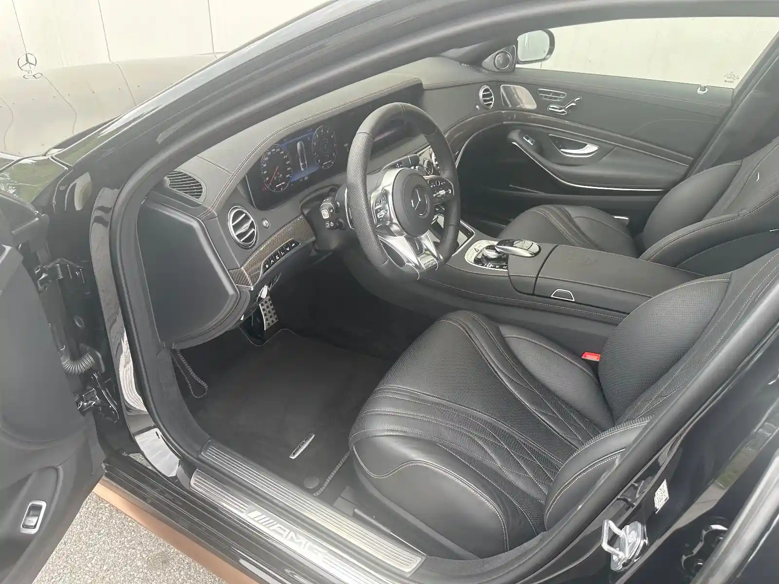 Mercedes-Benz S 65 AMG