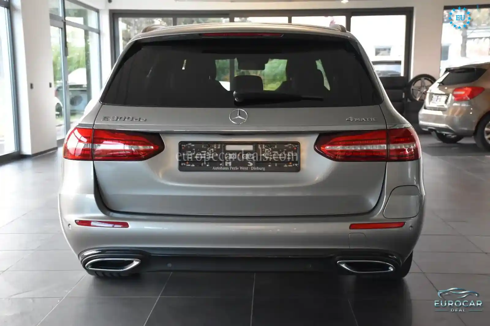 Mercedes-Benz E 300