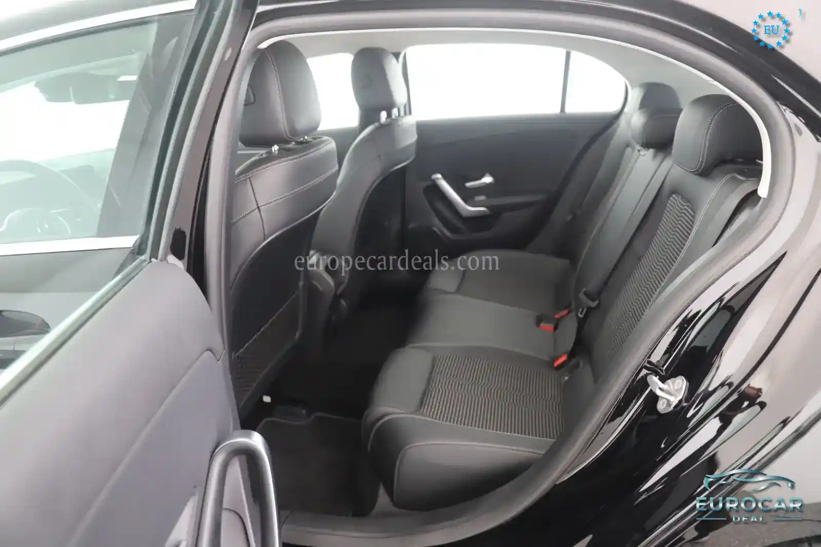 Mercedes-Benz A 220