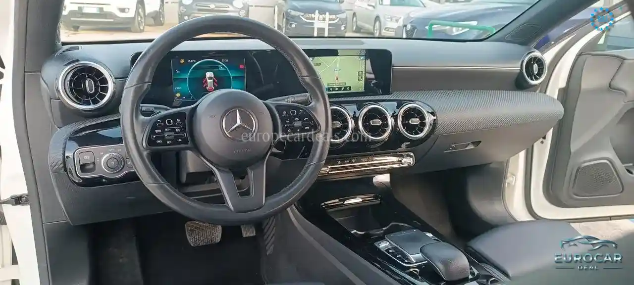 Mercedes-Benz A 180