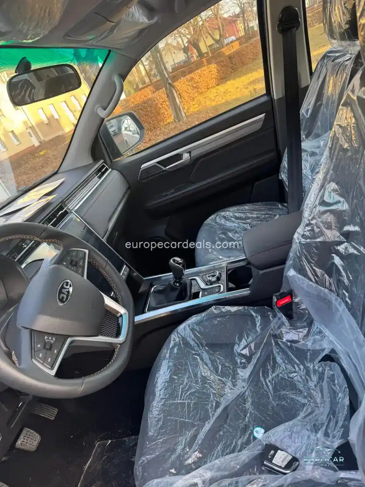JAC 8 Pro