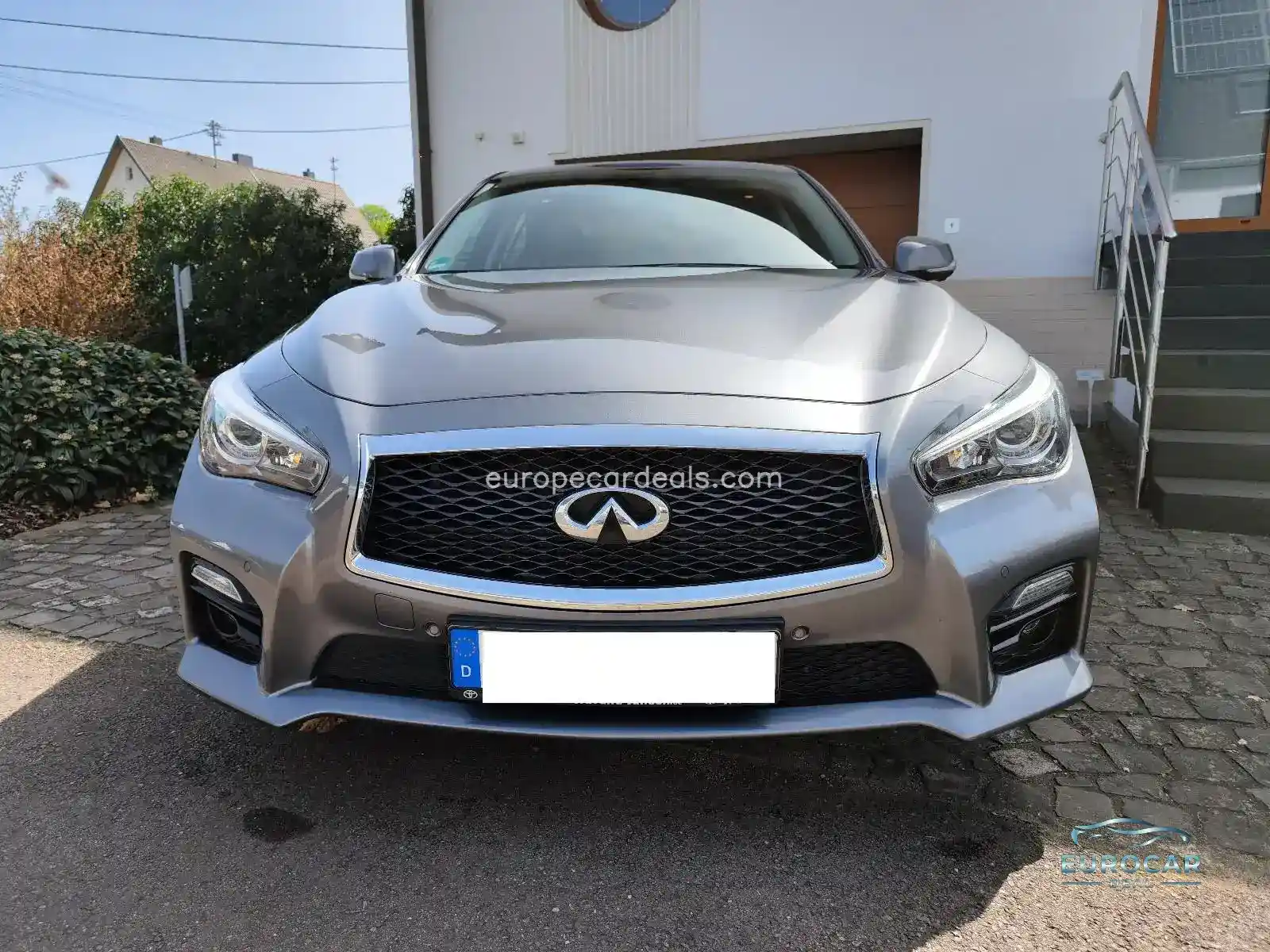 Infiniti Q50