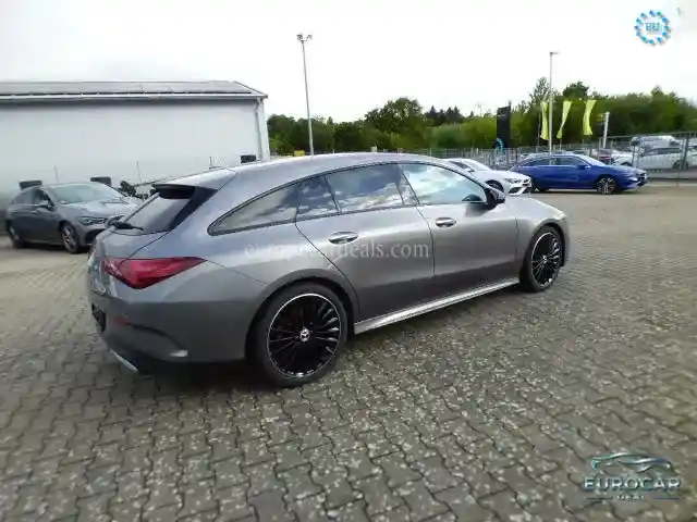 Mercedes-Benz CLA 200 Shooting Brake