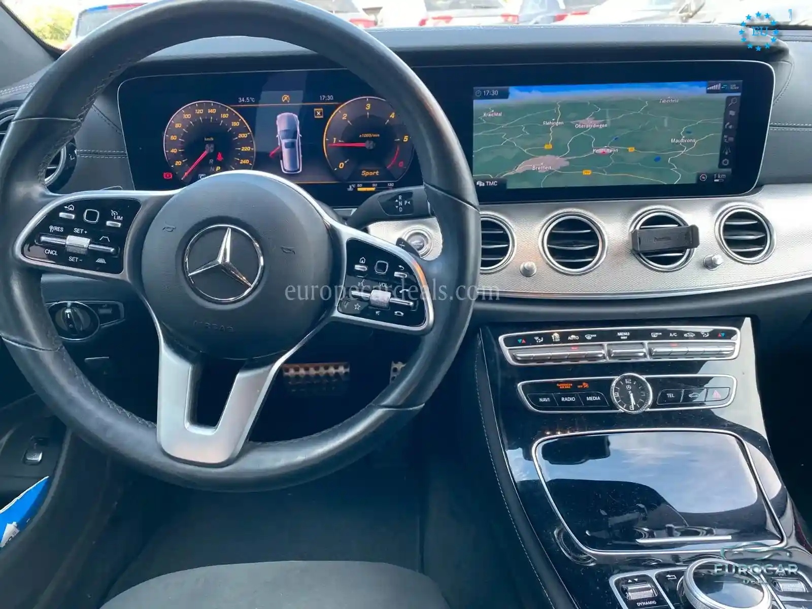 Mercedes-Benz E 220