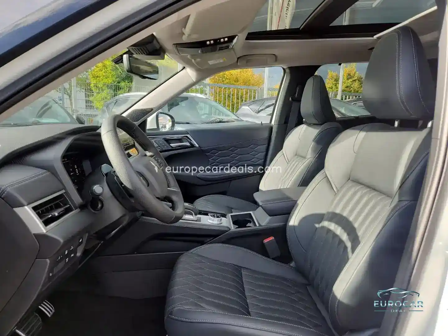 Mitsubishi Plug-in Hybrid Outlander