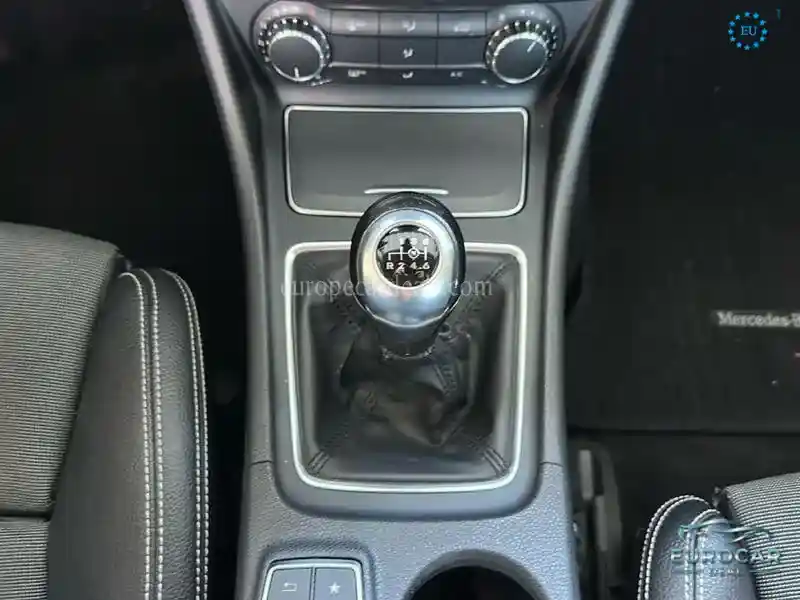 Mercedes-Benz A 160