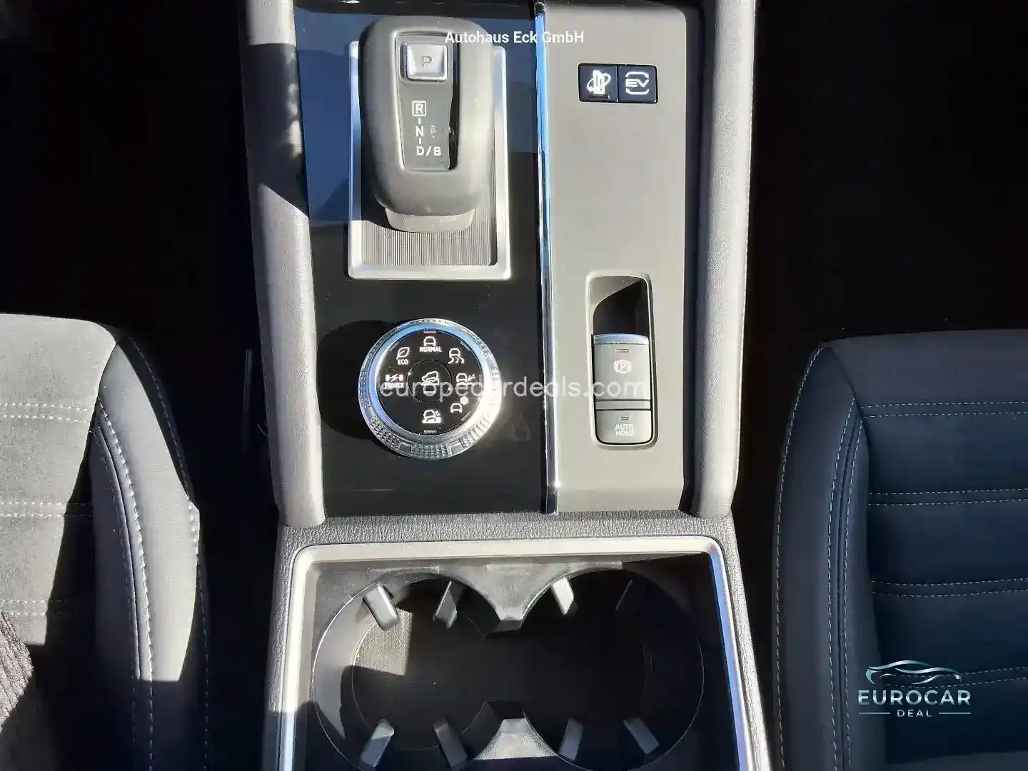 Mitsubishi Plug-in Hybrid Outlander