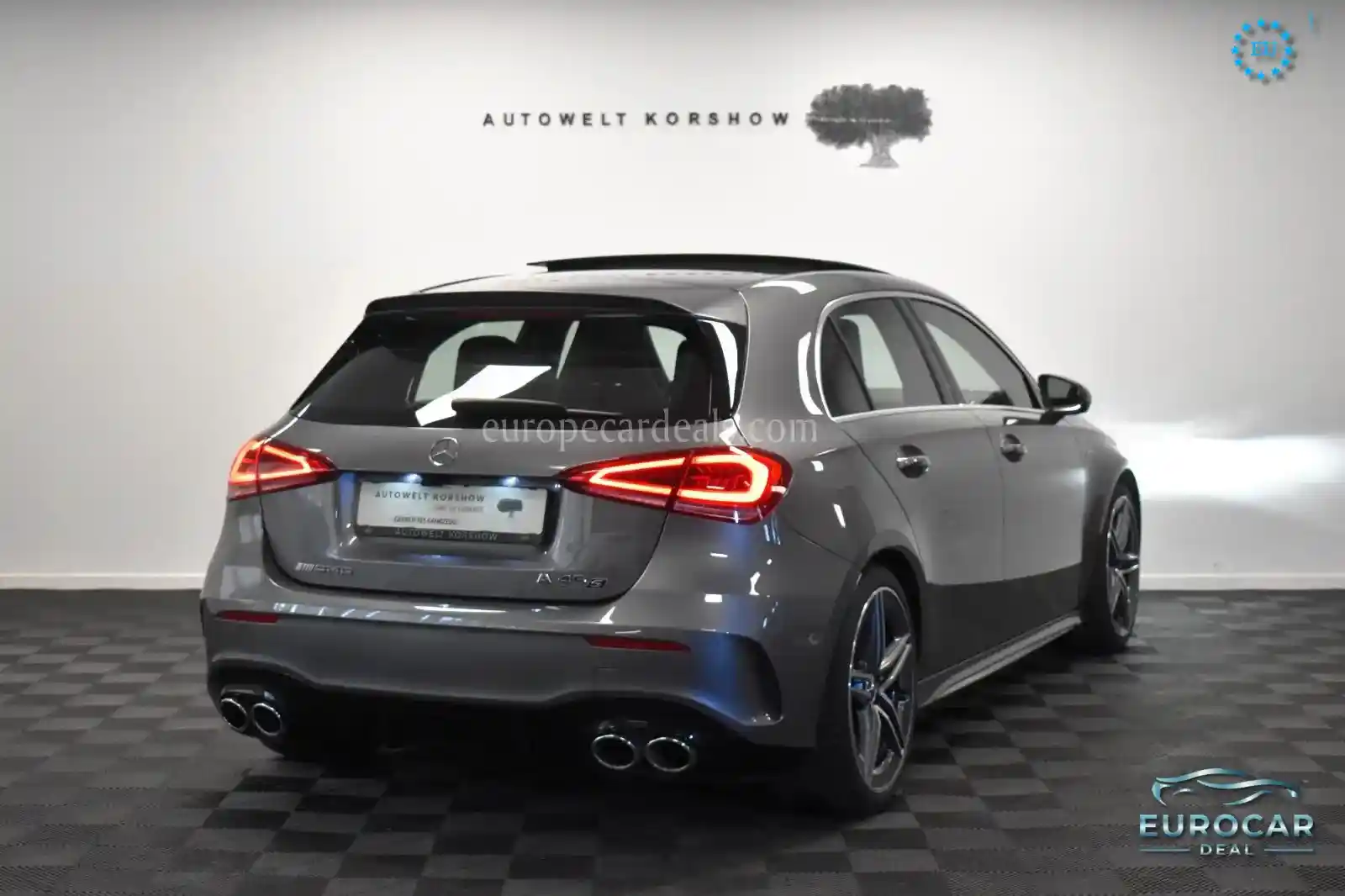 Mercedes-Benz A 45 AMG