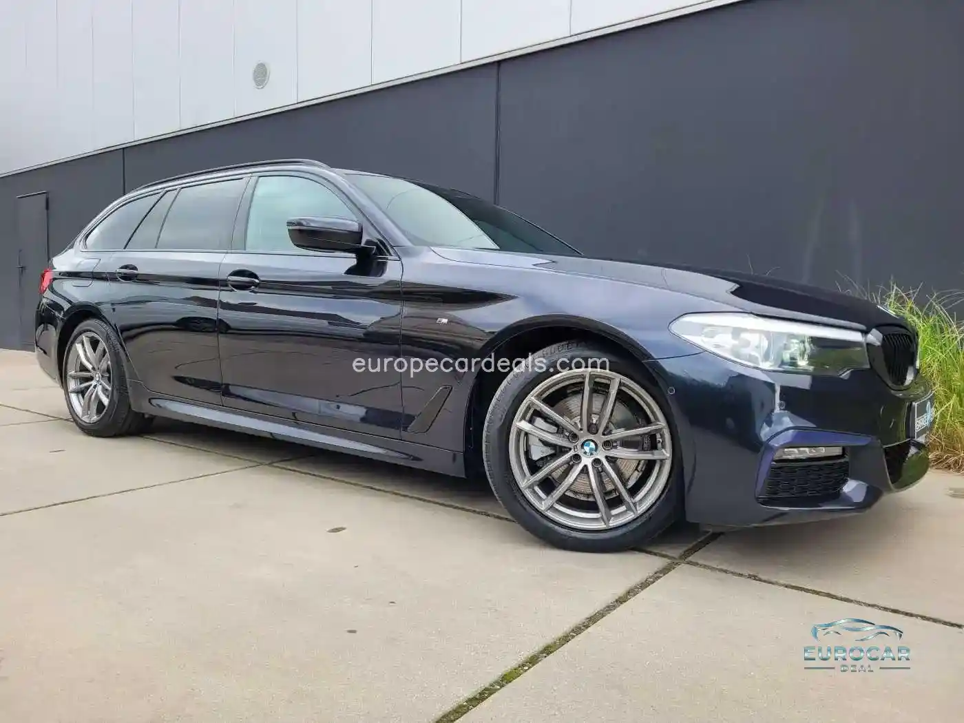 BMW 518