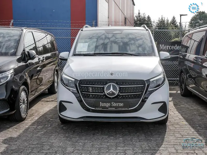 Mercedes-Benz V 220