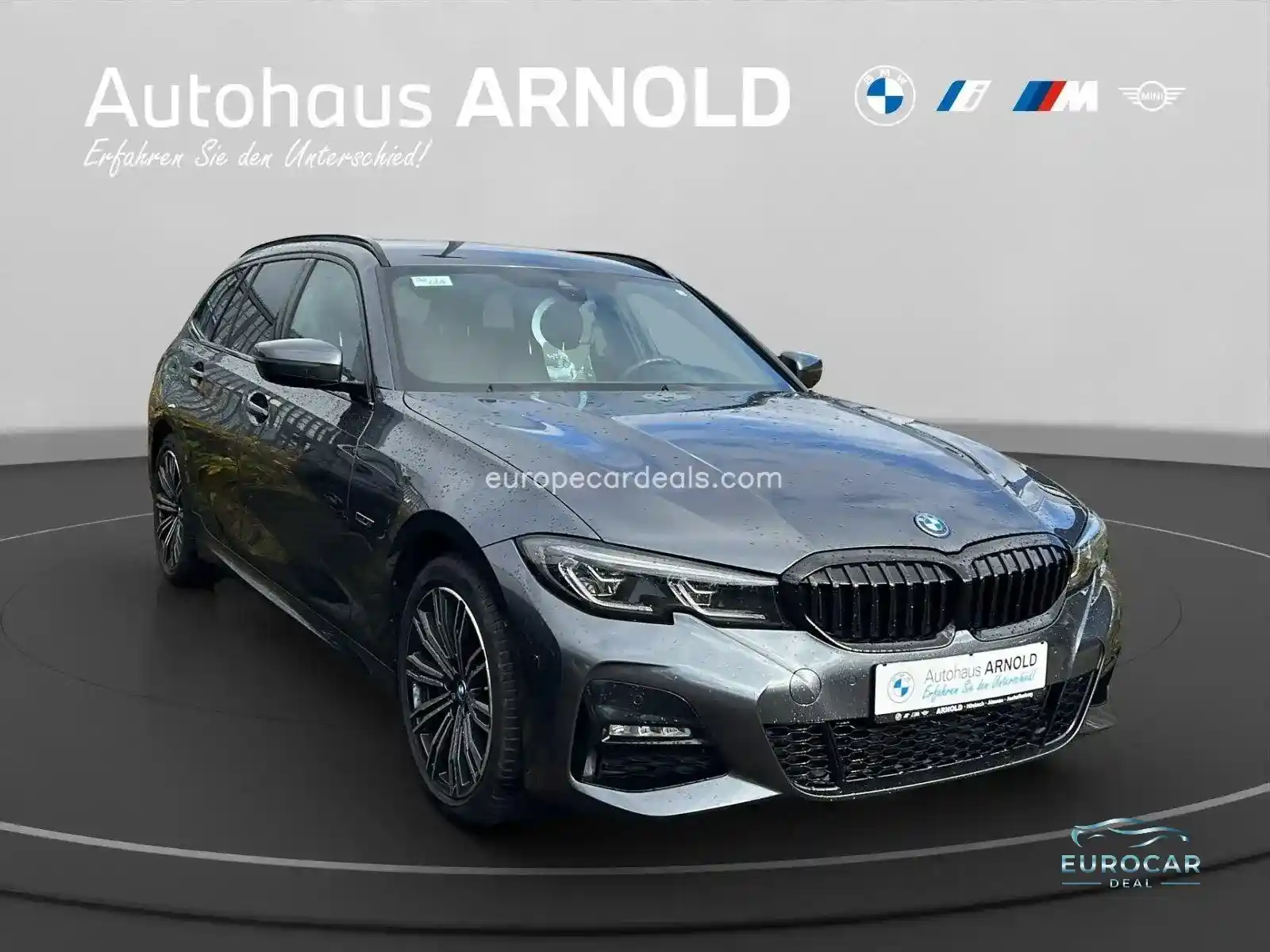 BMW 330
