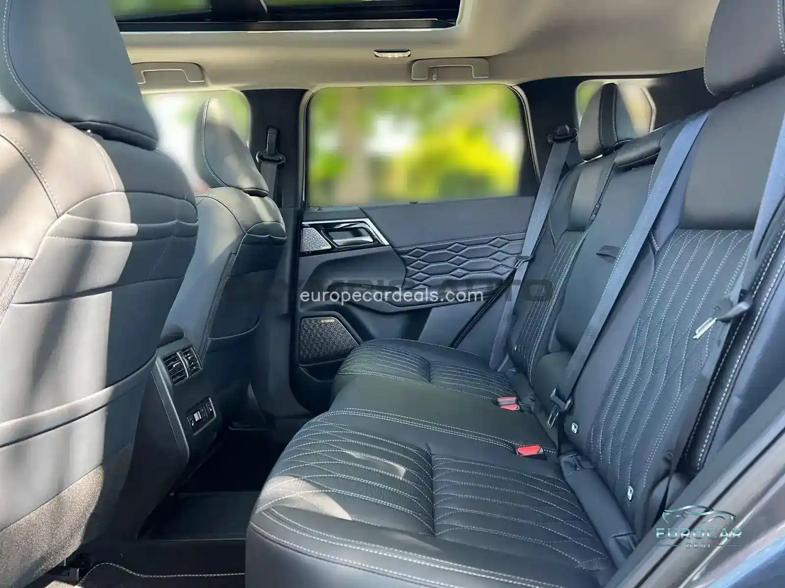 Mitsubishi Plug-in Hybrid Outlander