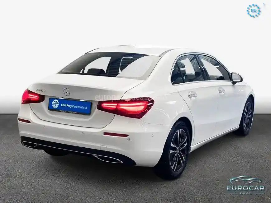 Mercedes-Benz A 200