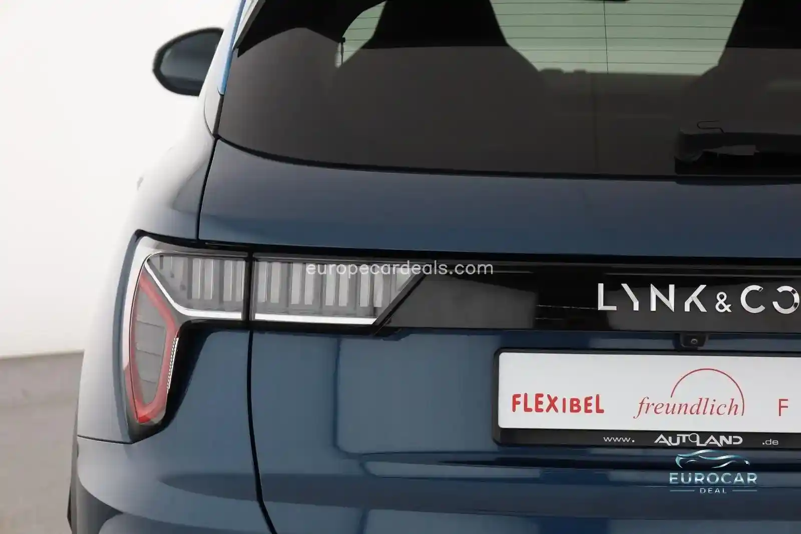 Lynk&Co 01