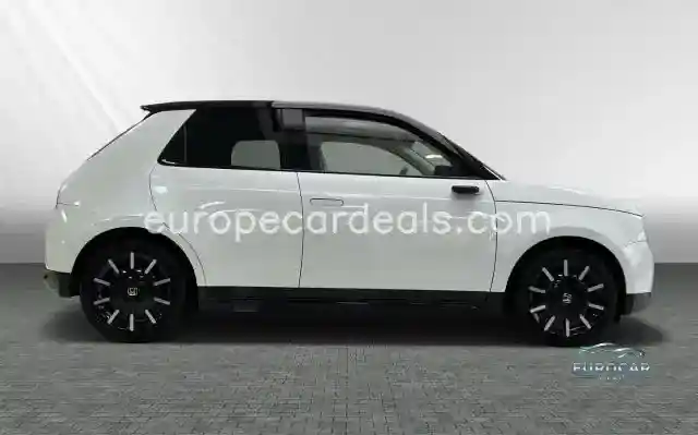 Honda e
