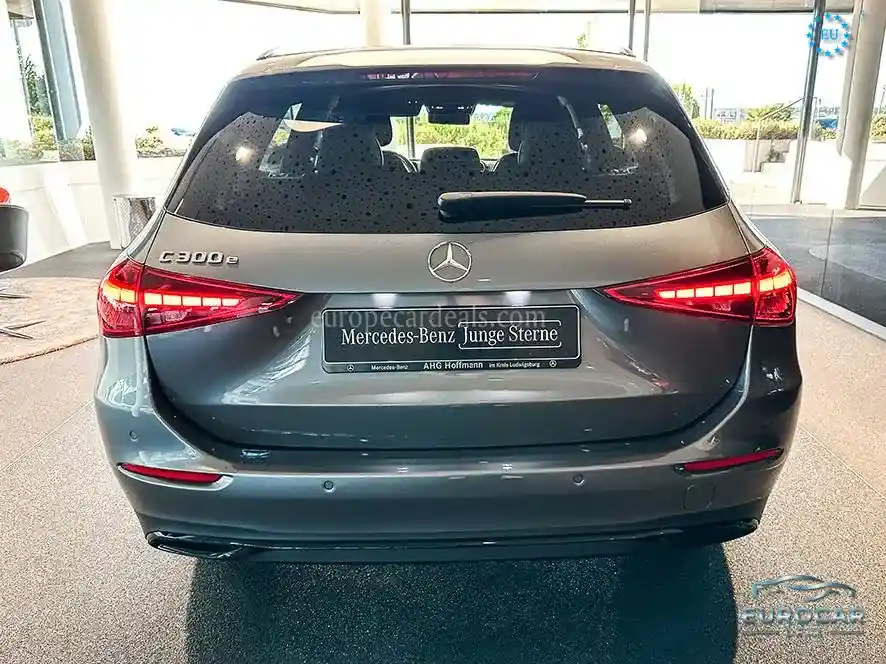 Mercedes-Benz C 300