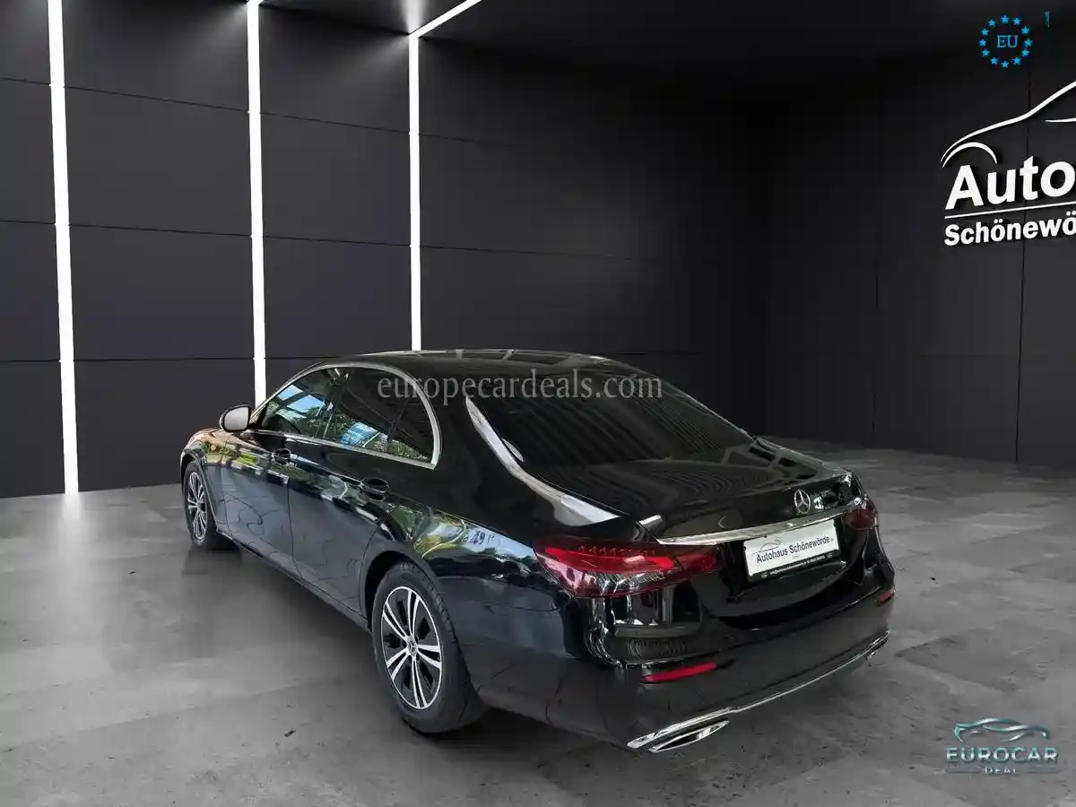 Mercedes-Benz E 220