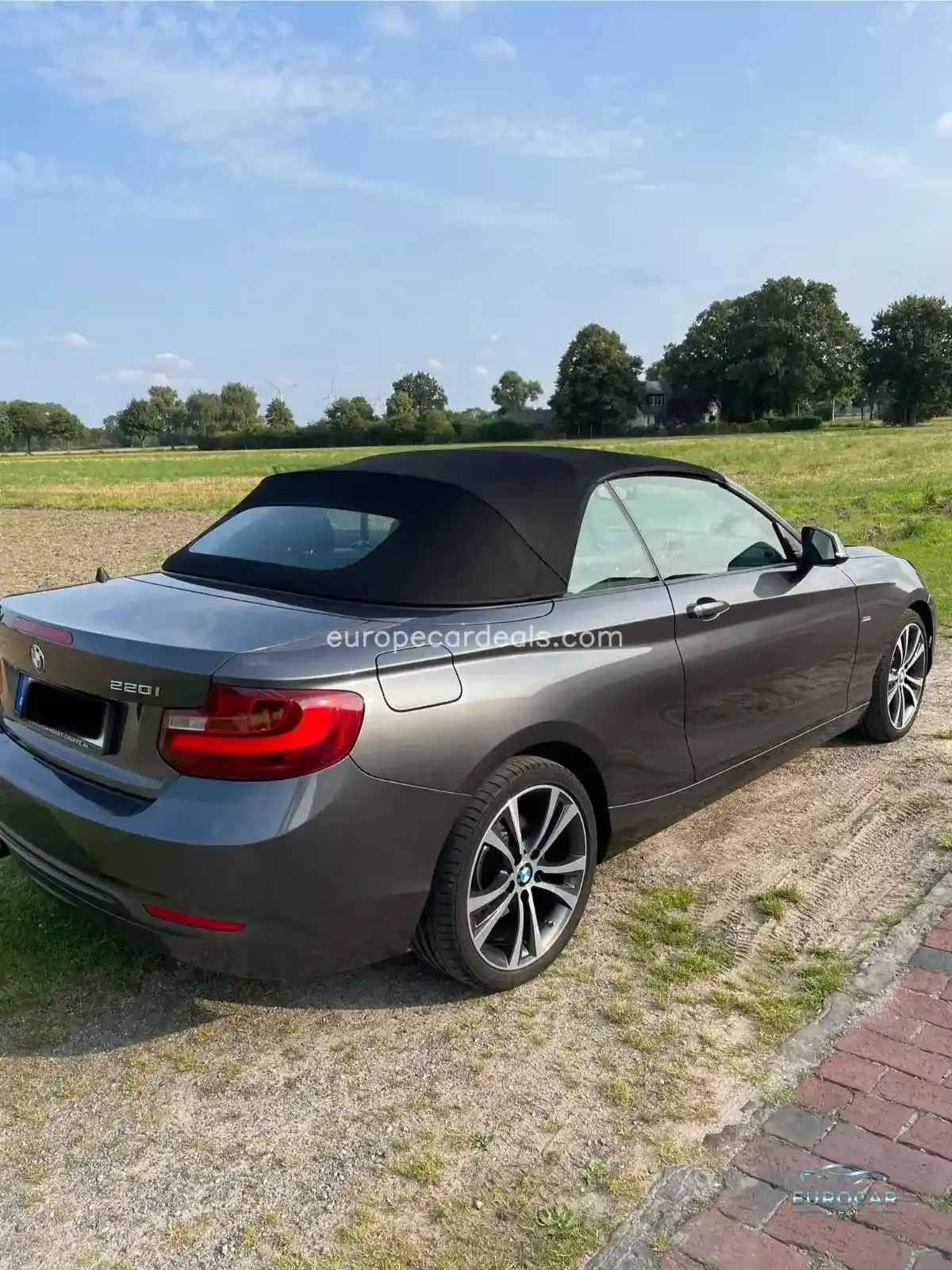 BMW 220