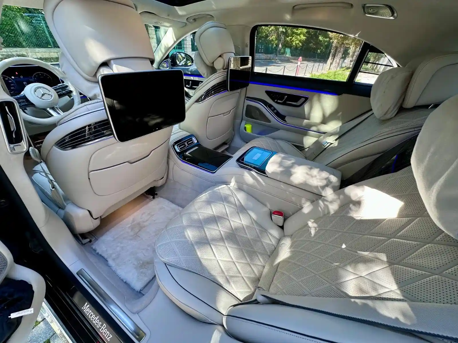 Mercedes-Benz S 500