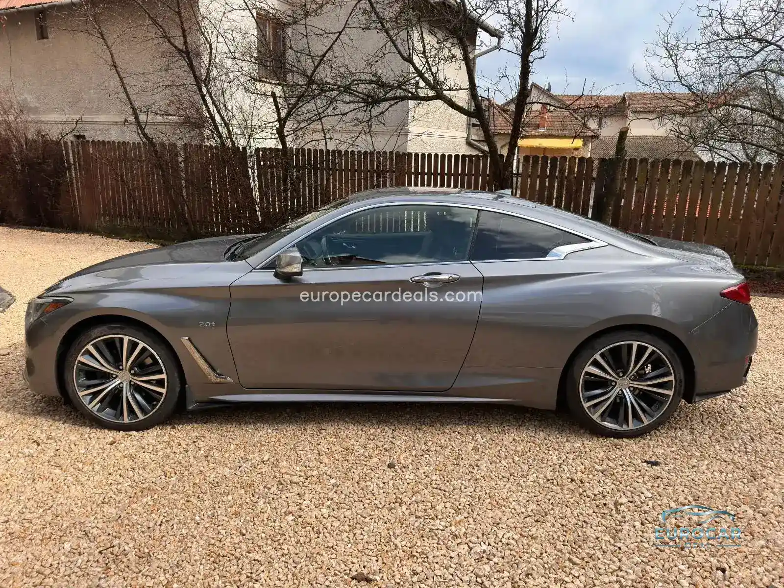 Infiniti Q60