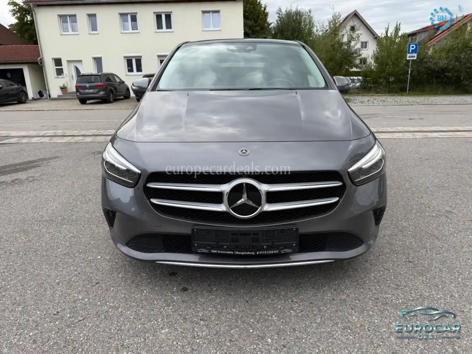 Mercedes-Benz B 220