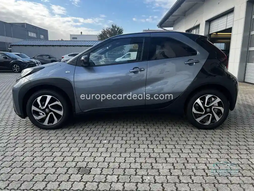 Toyota Aygo (X)