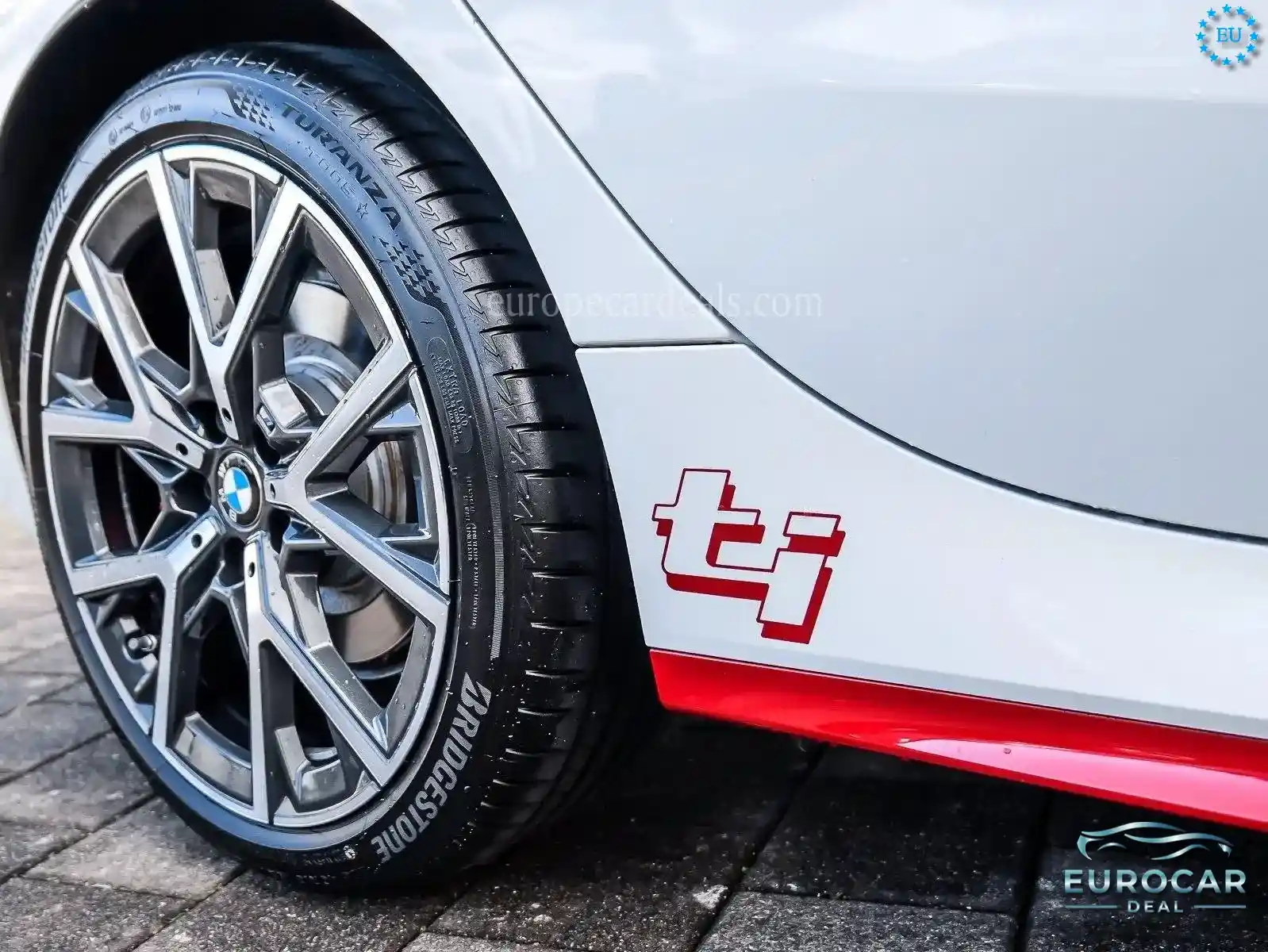BMW 128