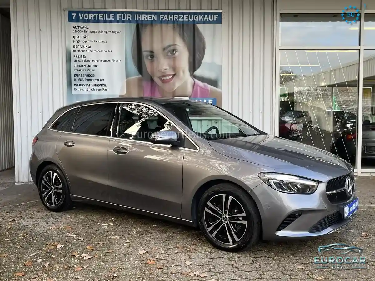 Mercedes-Benz B 200