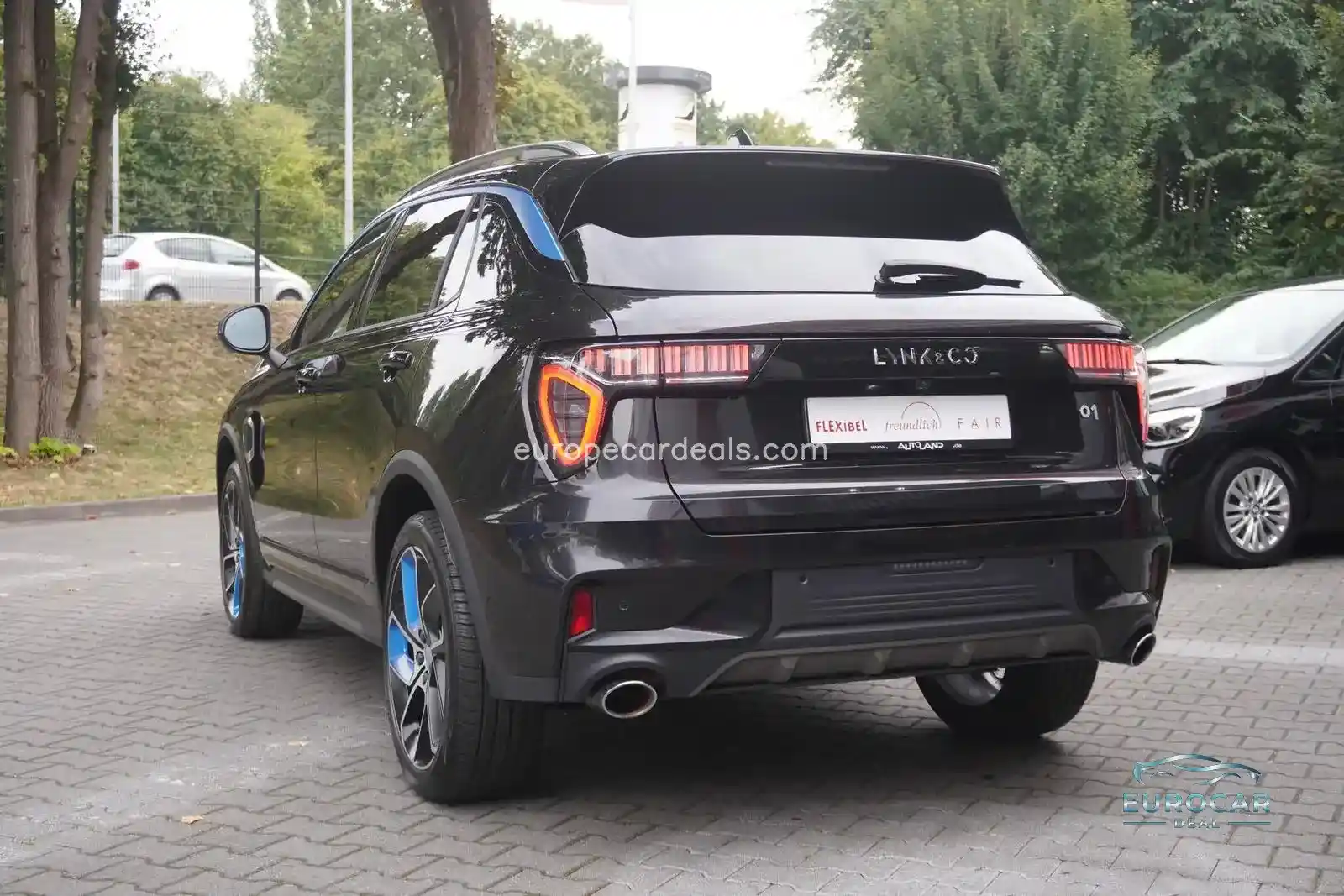 Lynk&Co 01