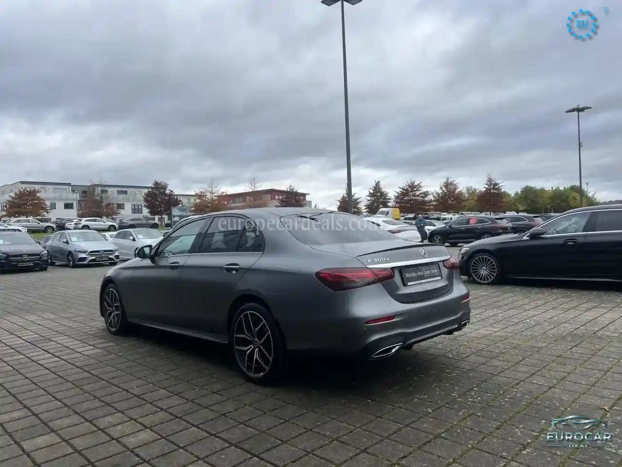 Mercedes-Benz E 300