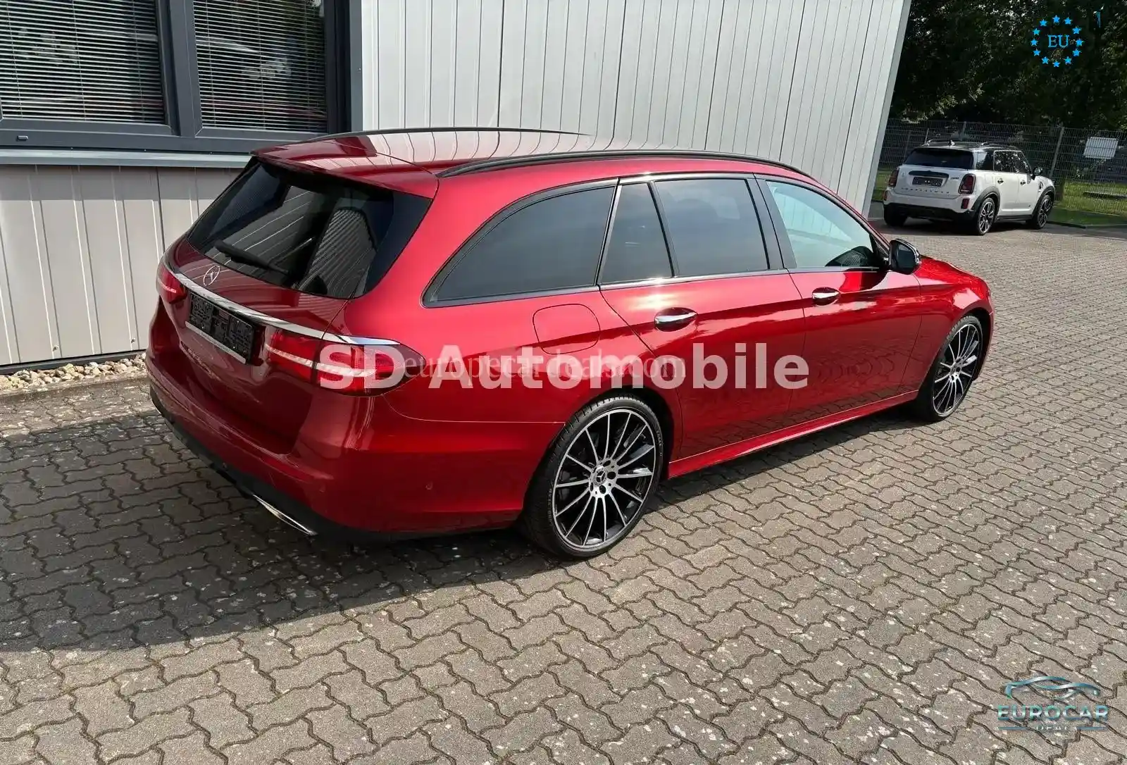 Mercedes-Benz E 300