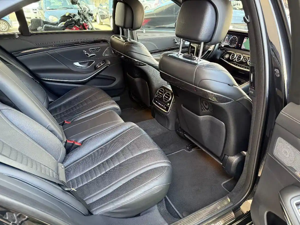 Mercedes-Benz S 450